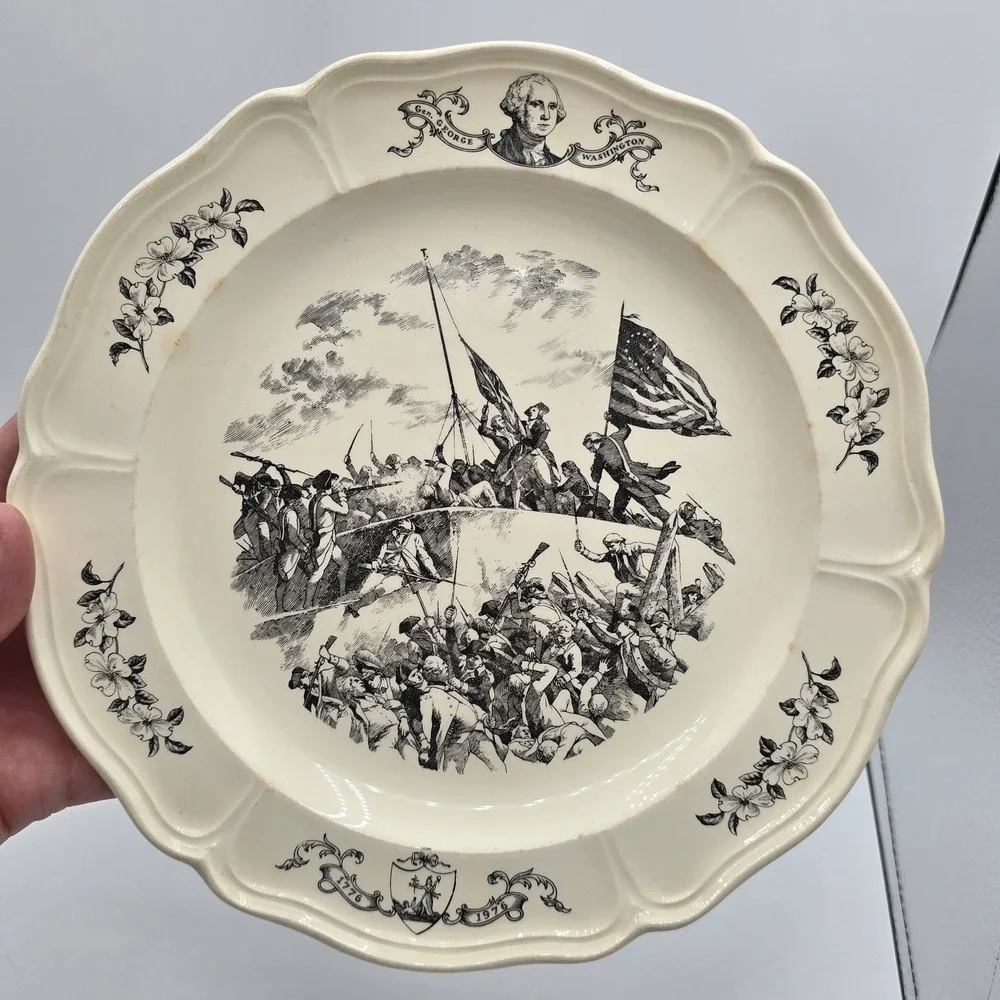 Wedgwood‎ 9 1/4